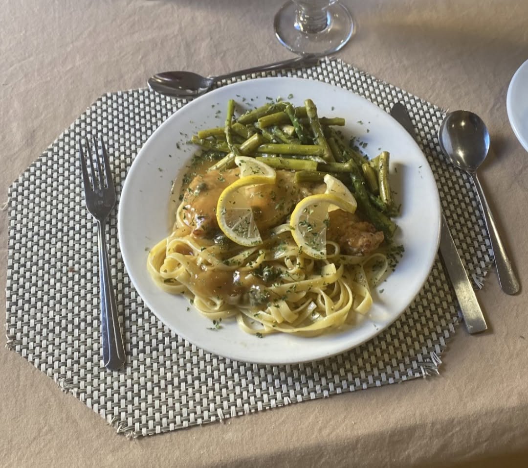 Dining plate chicken at Advinia Care Naples