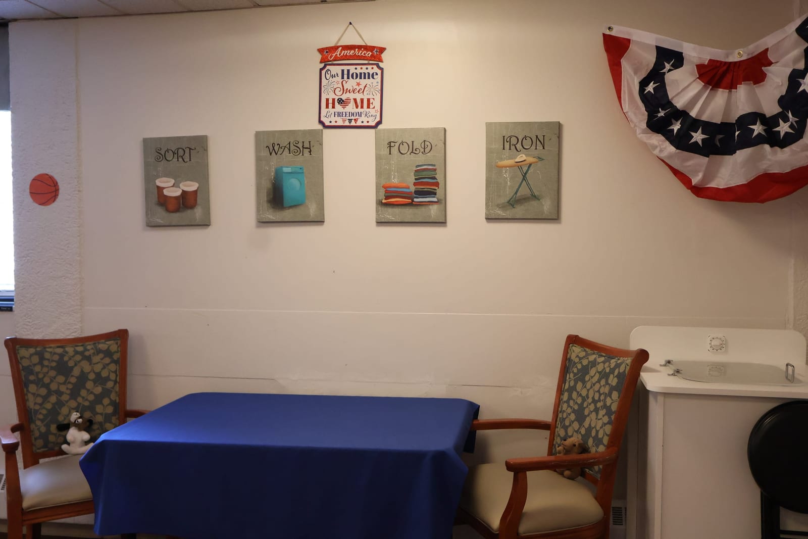 Memory care reminiscence corner at Advinia Care Newton-Wellesley