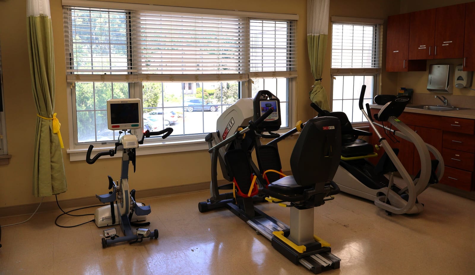 Rehab gym equipment at Advinia Care Pawtucket